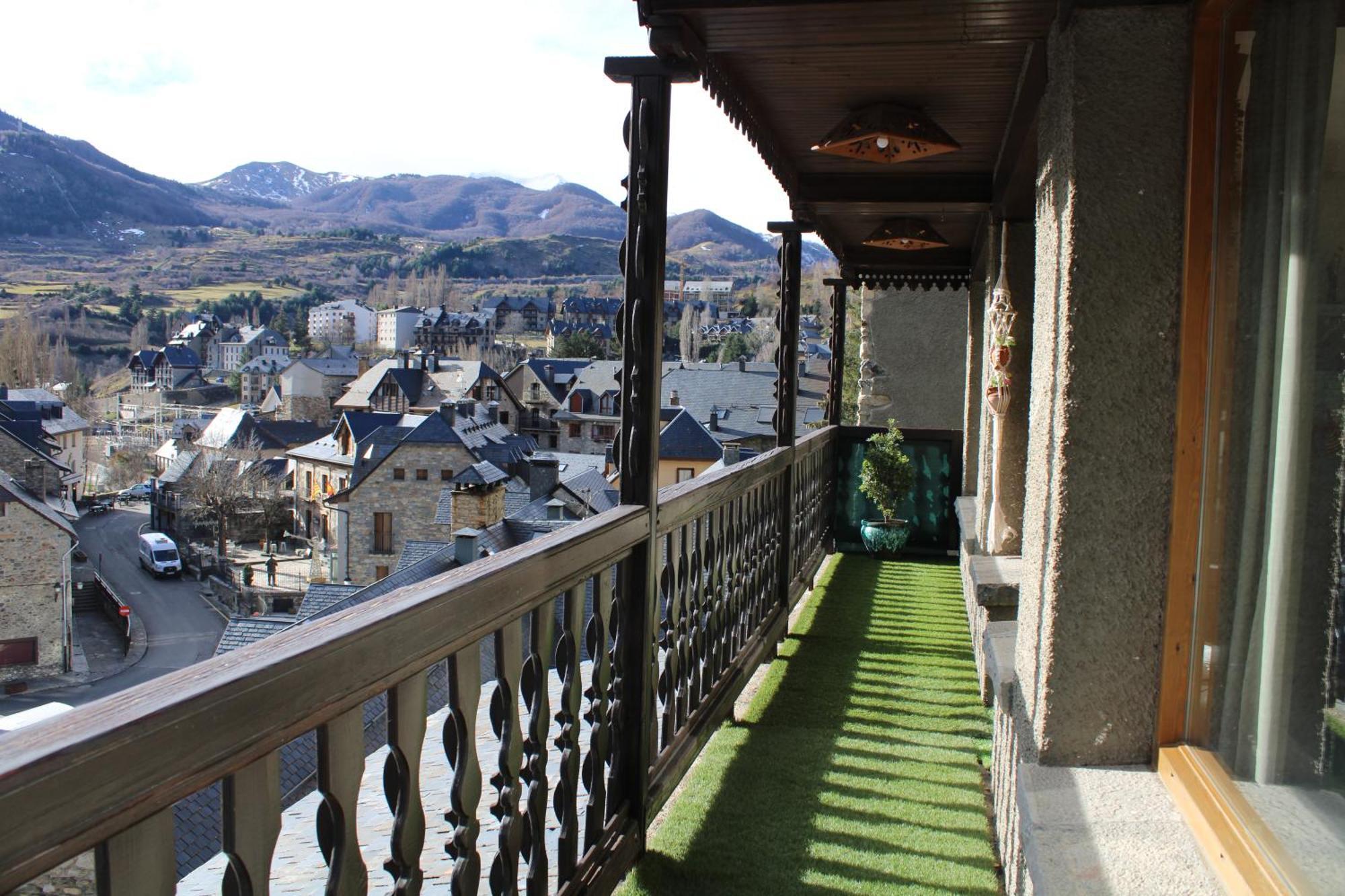 El Balcon Del Garmo Villa Sallent de Gállego Dış mekan fotoğraf