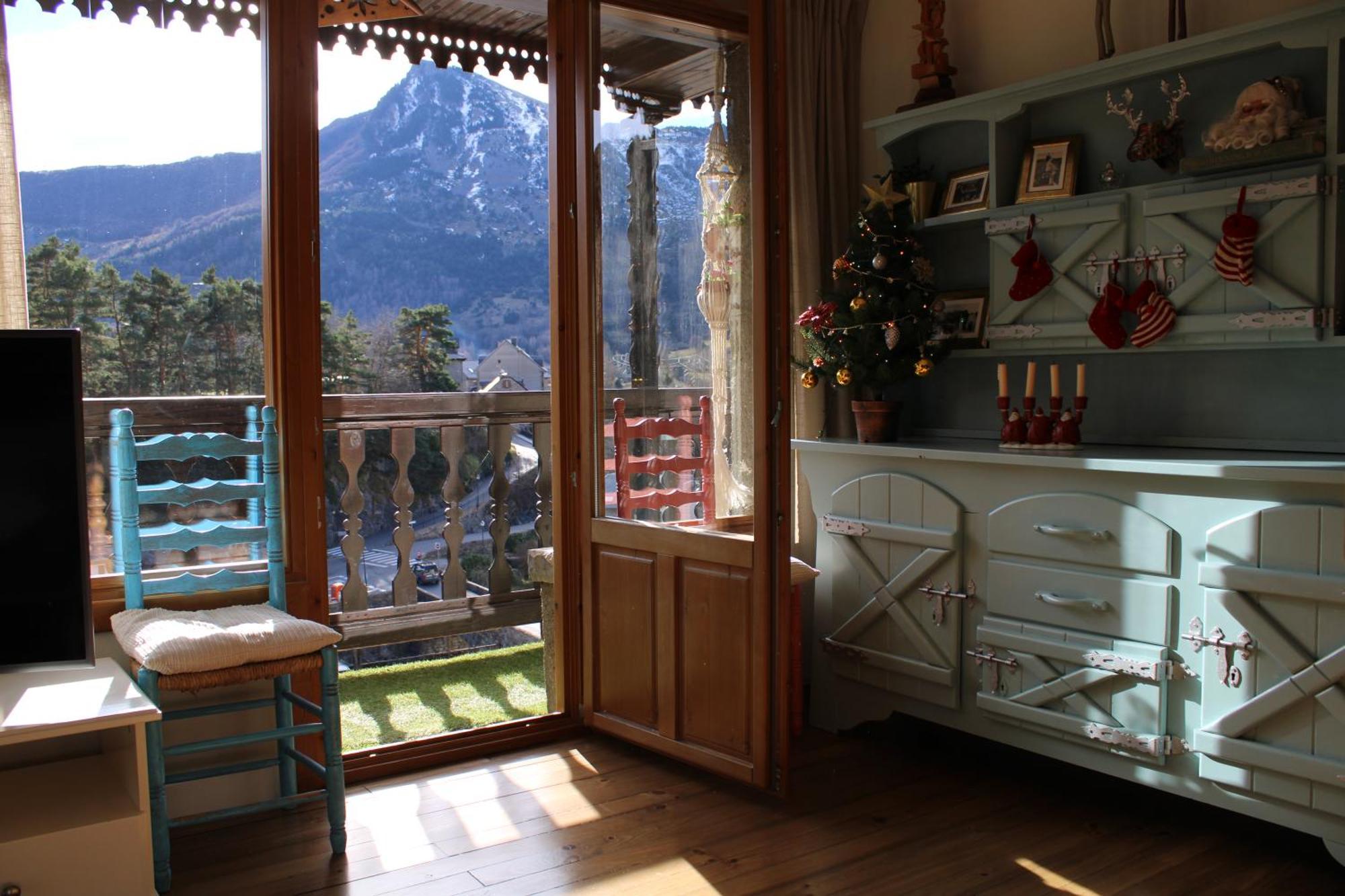 El Balcon Del Garmo Villa Sallent de Gállego Dış mekan fotoğraf
