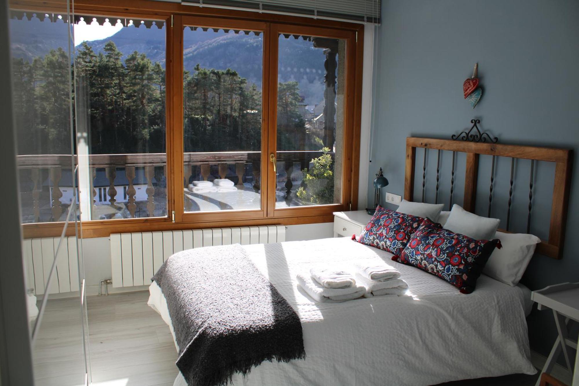 El Balcon Del Garmo Villa Sallent de Gállego Dış mekan fotoğraf