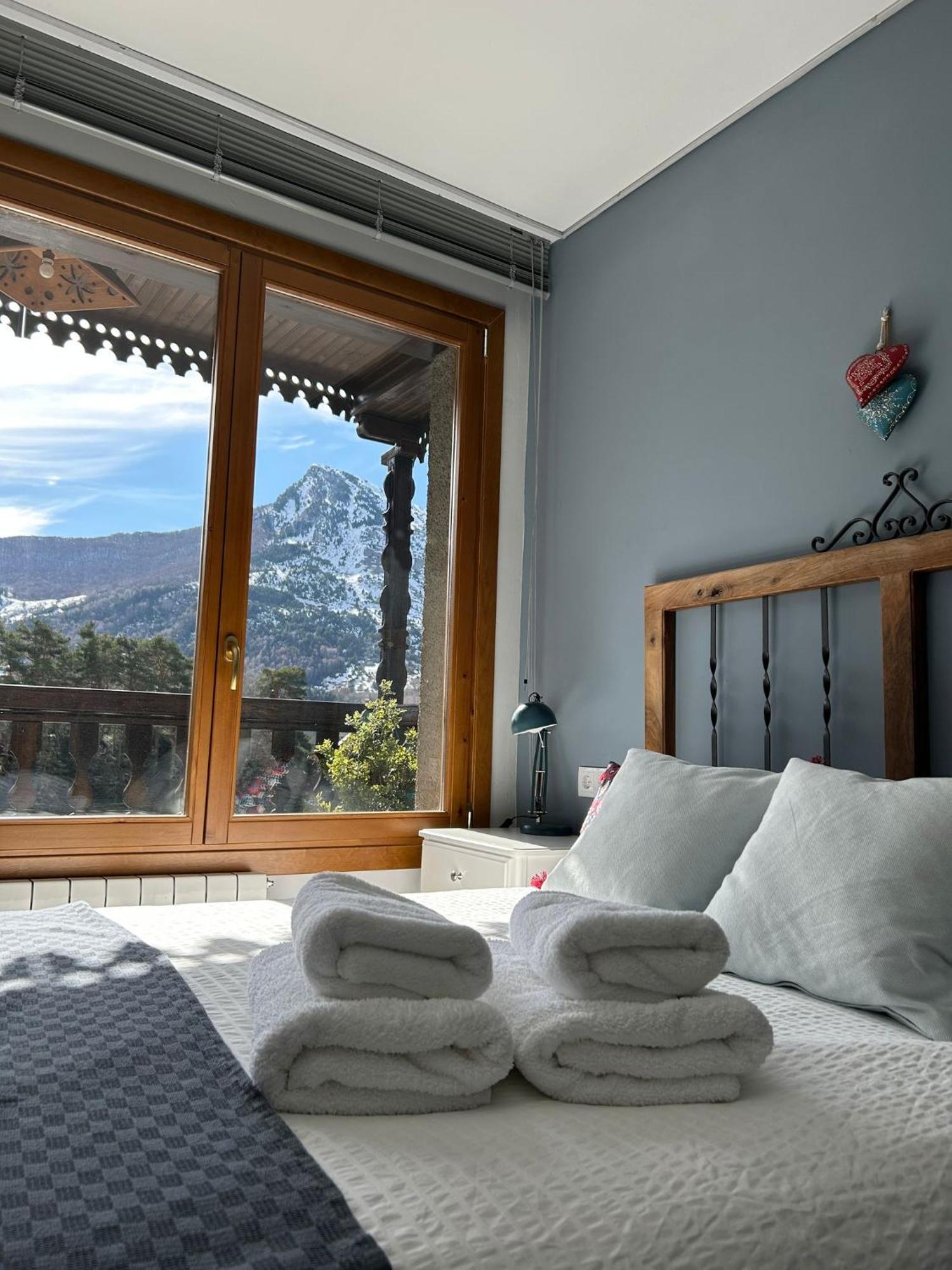 El Balcon Del Garmo Villa Sallent de Gállego Dış mekan fotoğraf